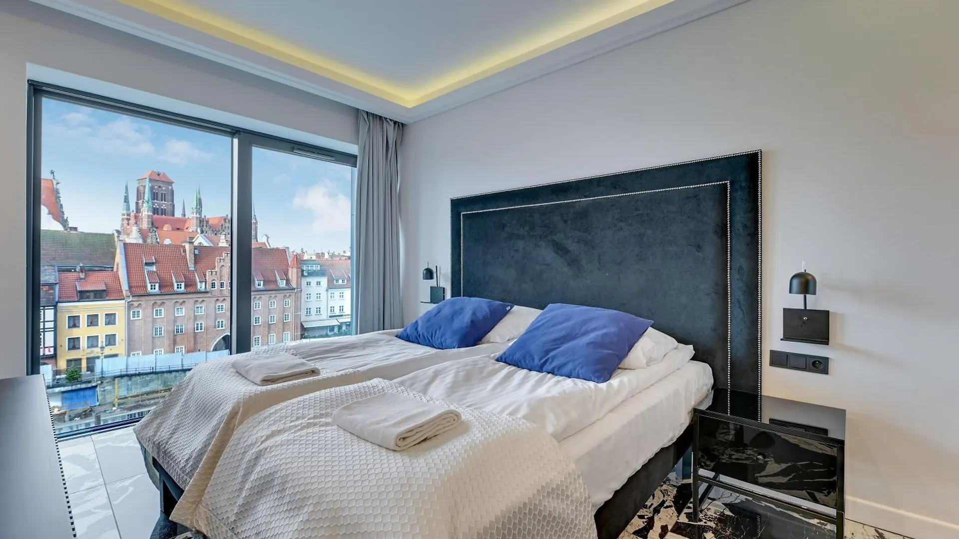 Flatbook - Deo Plaza Comfort Apartments